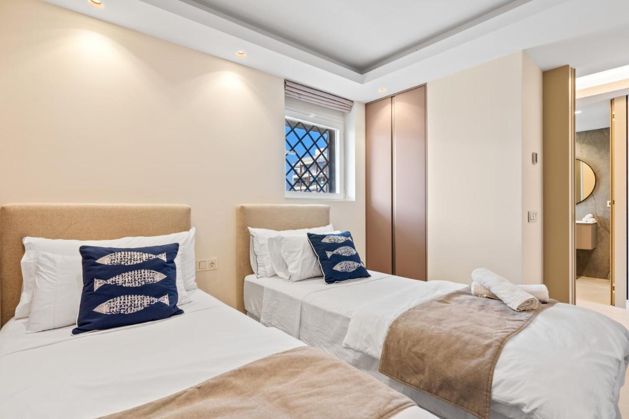 דירות מארבלה Fully Renovated Frontline Flat מראה חיצוני תמונה